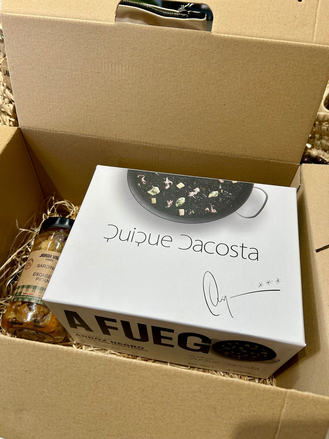 Los Arroces Gourmet de Quique Dacosta en Lamonyos: Alta cocina en tu casa, tu picnic o tu escapada