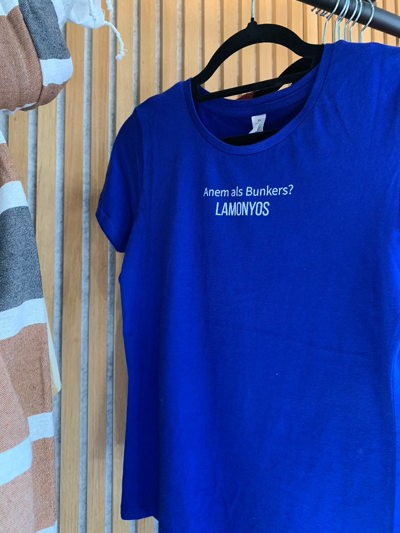 CAMISETAS MUJER AZUL: BUNKERS LAMONYOS