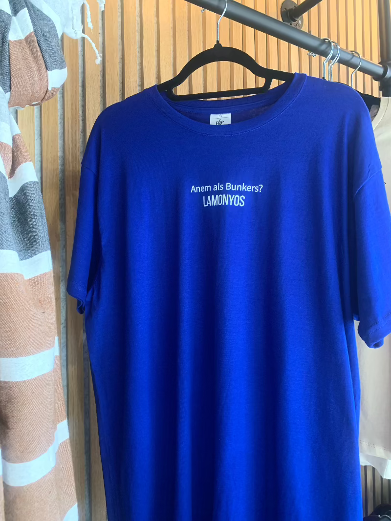 CAMISETAS UNISEX AZUL: BUNKERS LAMONYOS