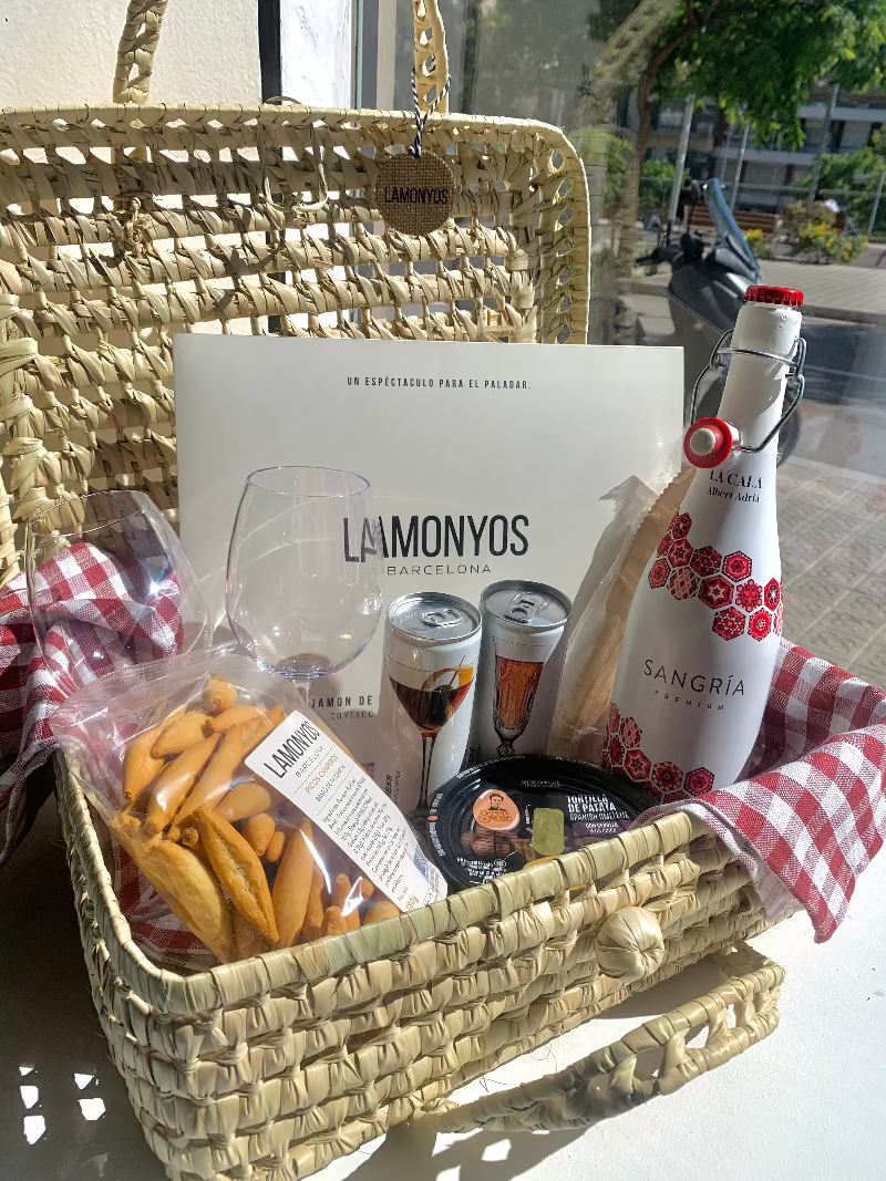 CESTA GRANDE MALETIN DE PALMA PARA PICNIC LAMONYOS