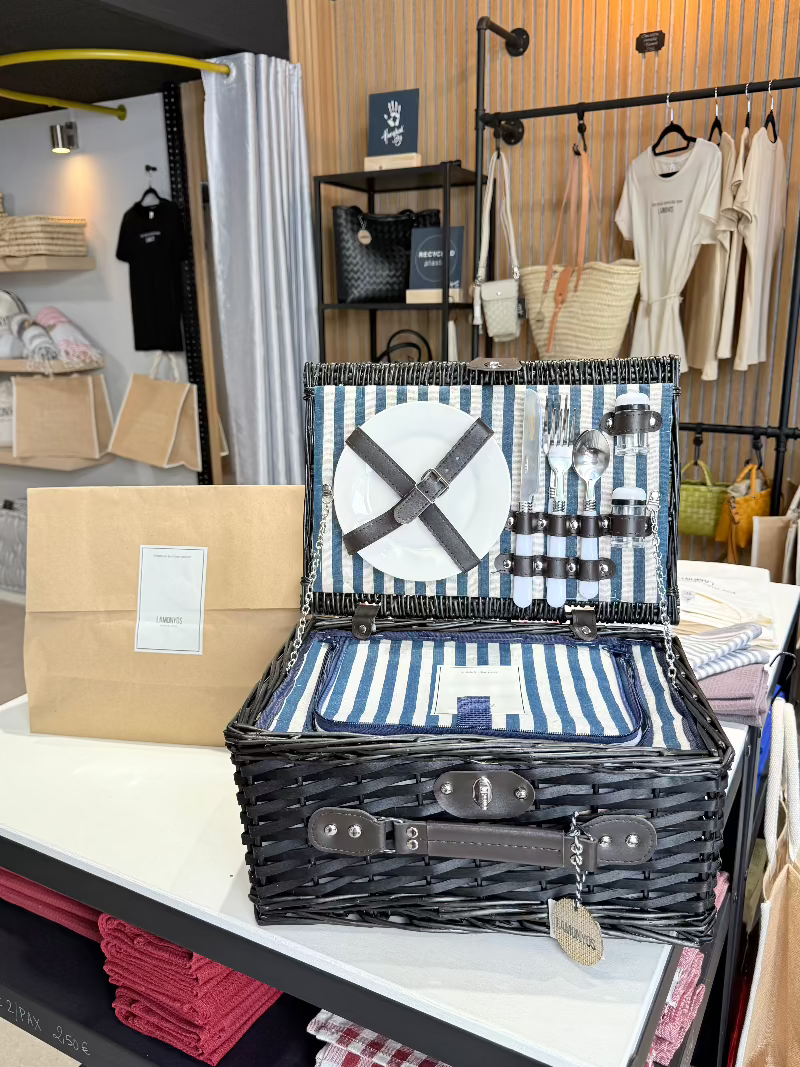 CESTA PICNIC NEGRA RAYAS AZUL MARINO  2 SERVICIOS_2