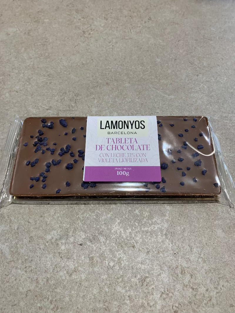 CHOCOLATE CON LECHE CON LECHE CON VIOLETA LIOFILIZADA ARTESANAL LAMONYOS