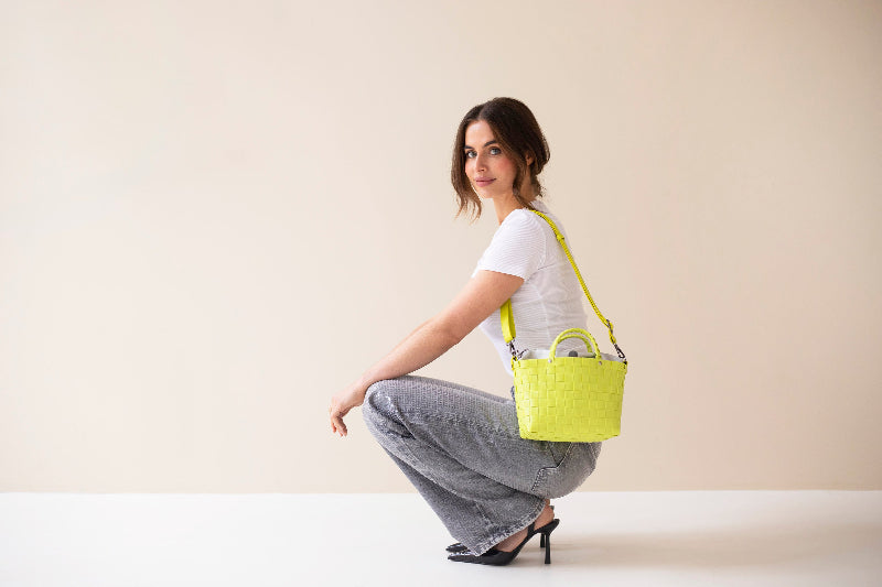 DASH HANDBAG PICNIC BRIGHT GREEN HANDED BY_6