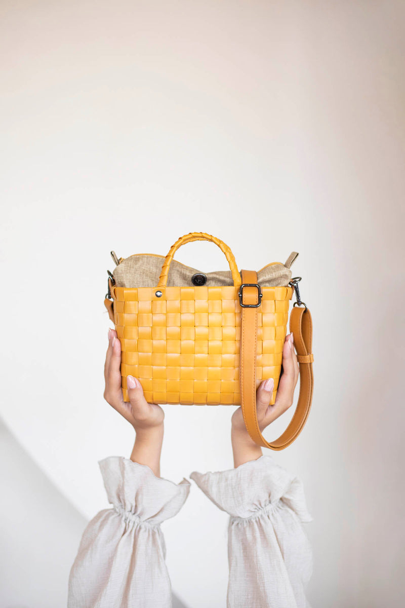 DASH_HANDBAG_SUNSET_YELLOW_HANDED_BY_8