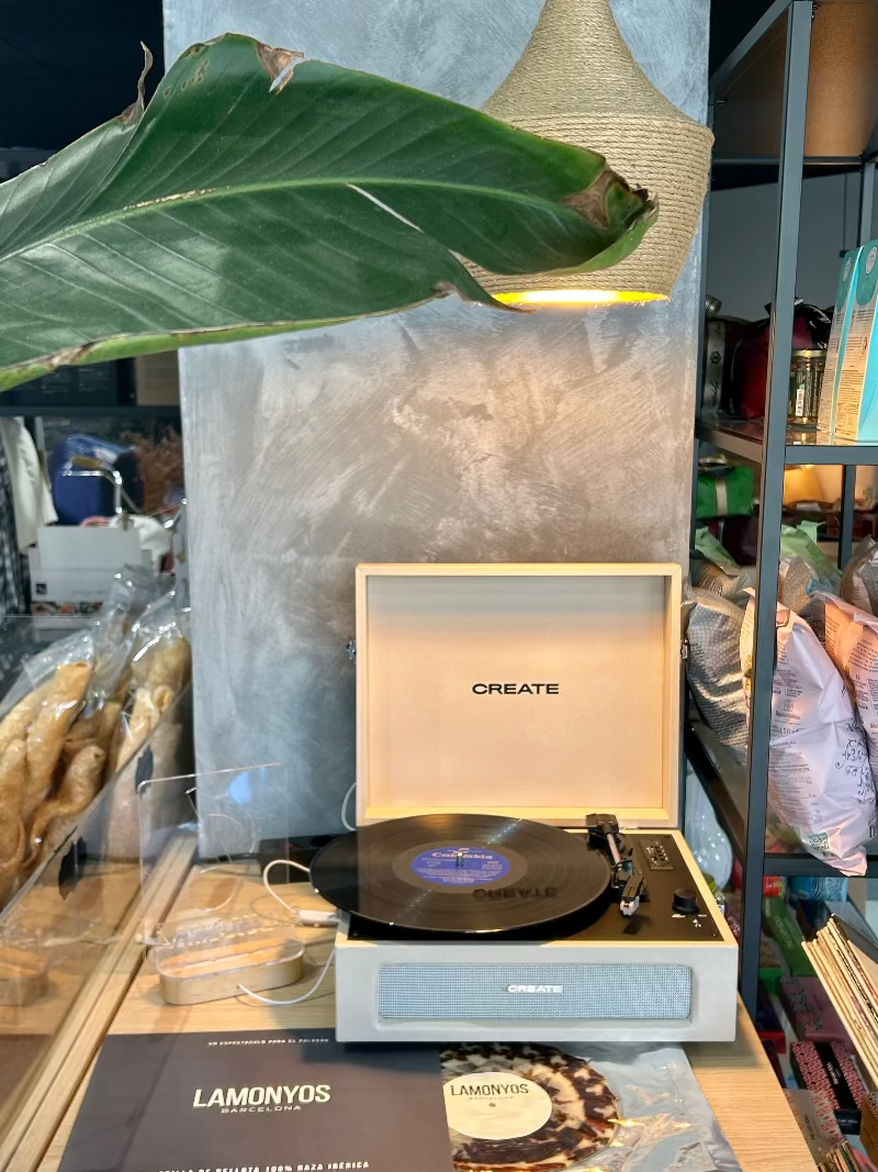 EDICION_LIMITADA_TOCADISCOS_CREATE_RETRO_CON_DISCO_VINILO_PALETA_BELLOTA_LAMONYOS