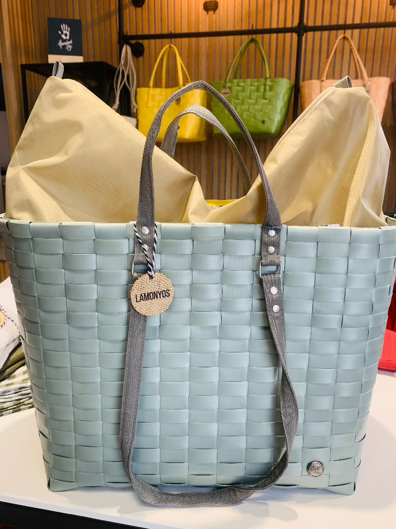 GO SPORT SHOPPER SAGE GREEN HANDED BY_2