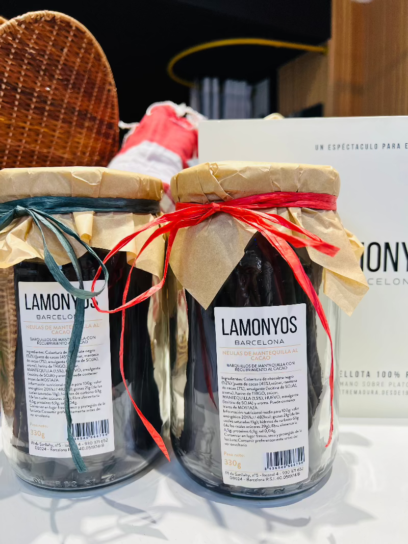 NEULAS DE CHOCOLATE NEGRO BOTE CRISTAL LAMONYOS