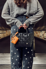 PARIS MINI PICNIC BLACK HANDED BY_8_LAMONYOS