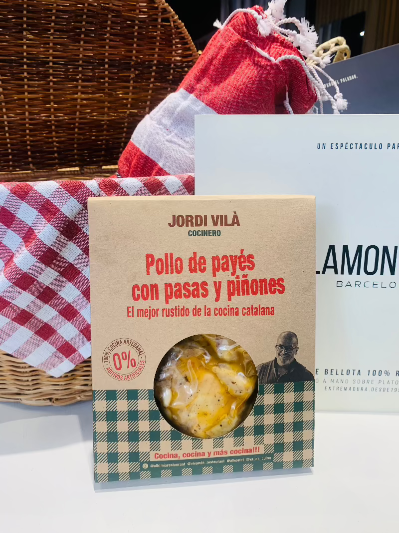 POLLO DE PAYES CON CIRUELAS Y PIÑONES JORDI VILA