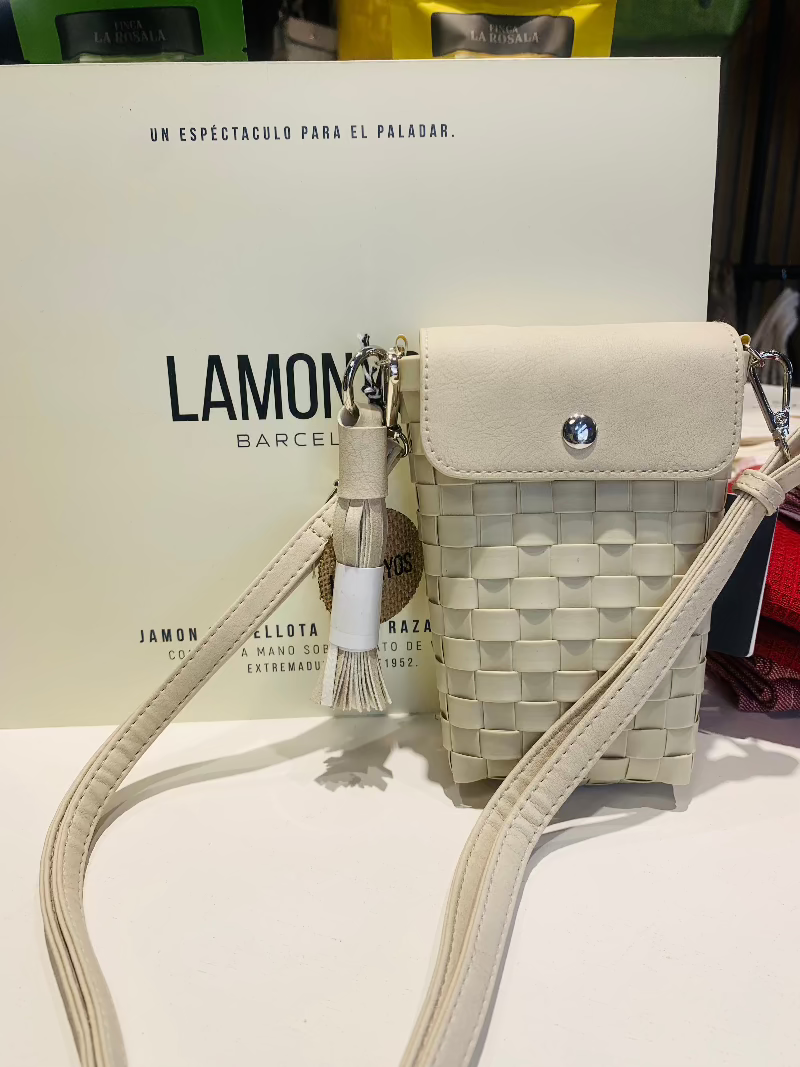 SCOOP HANDBAG PALE GREY HANDED BY